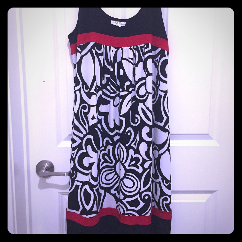 En Focus Studio Red, Black & White Dress SZ 10